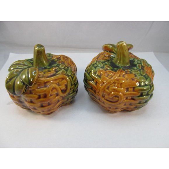 Vintage Small Glazed Basket Weave Ceramic Pumpkin Figurines - Picture 4 of 10